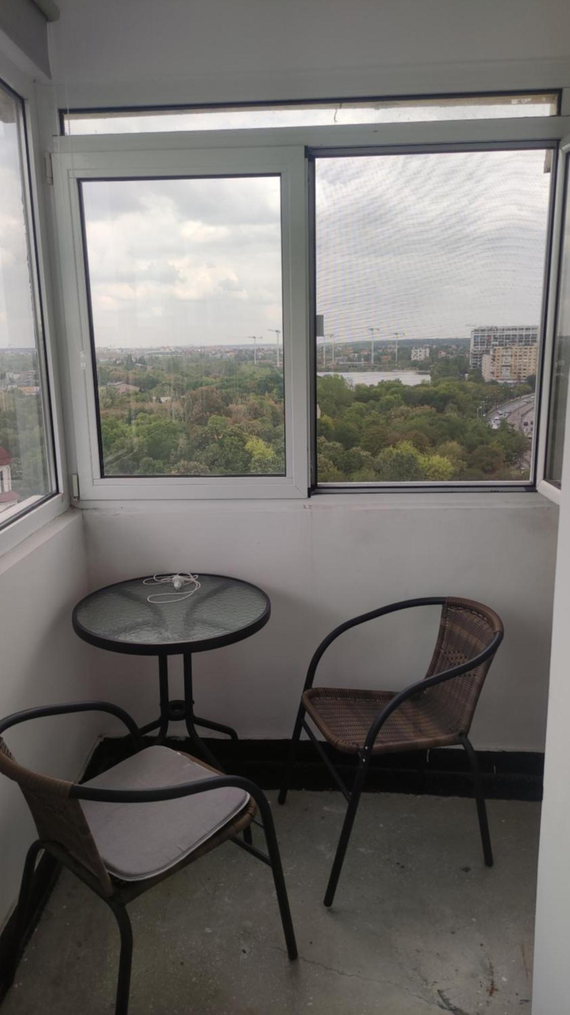 Lake And Park View Residence 布加勒斯特 外观 照片